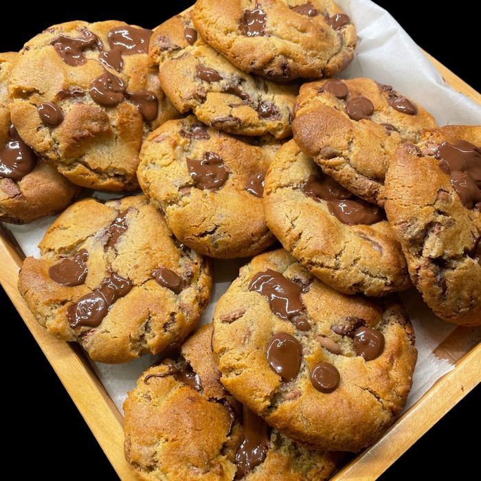 Chocolate Chip Cookie
